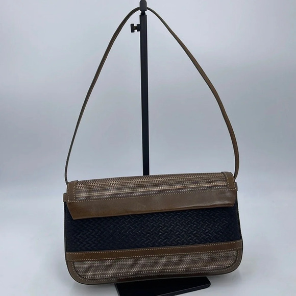 Tusk Shoulder Bag - Picture 1 of 7